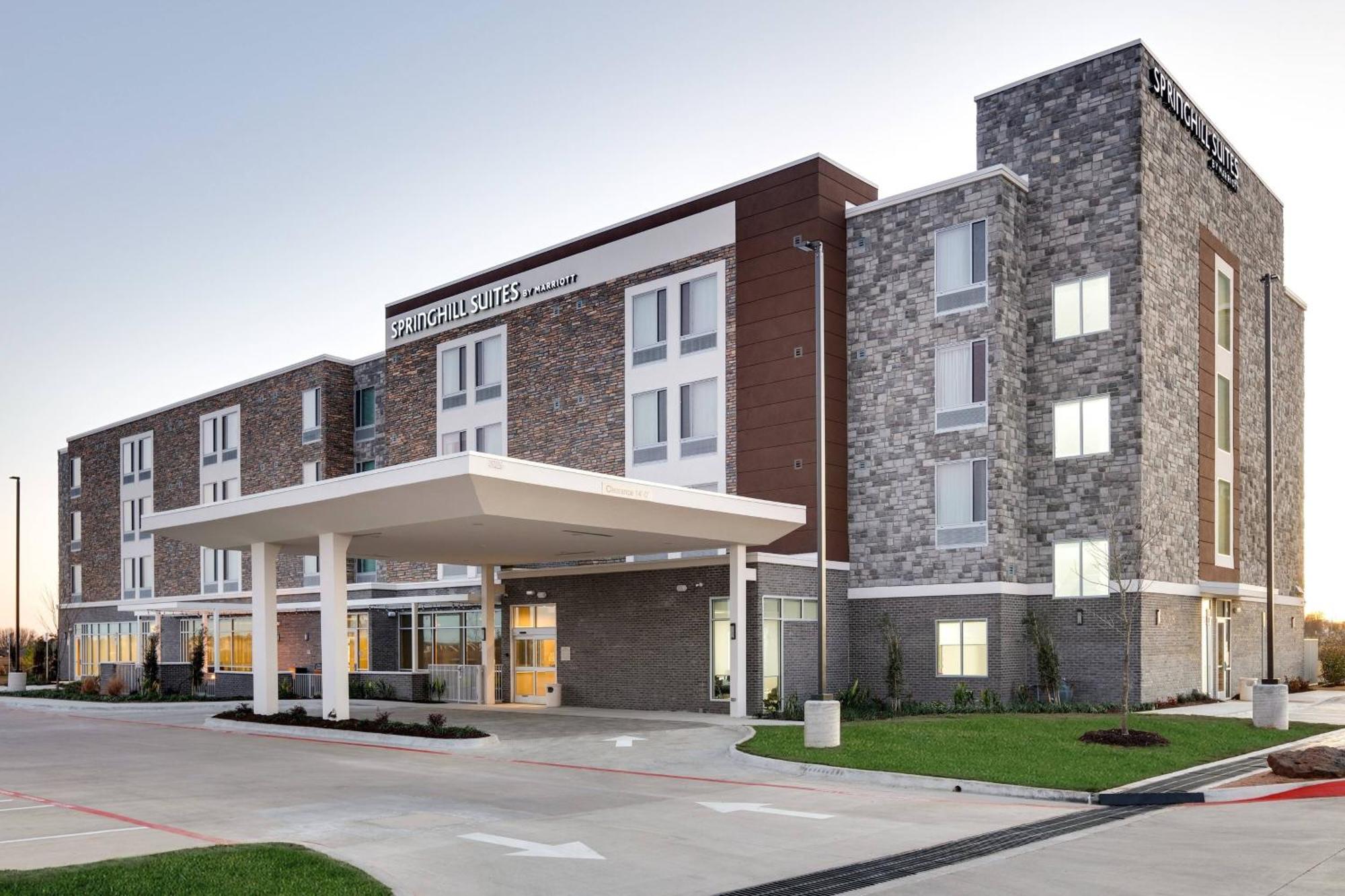 Springhill Suites By Marriott Dallas Мансфийлд Екстериор снимка